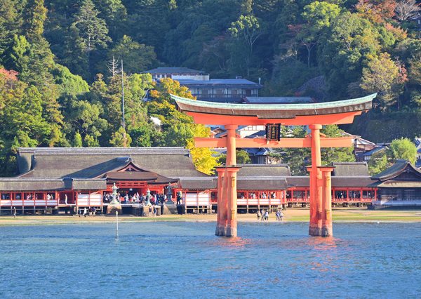 江ノ島神社の鳥居