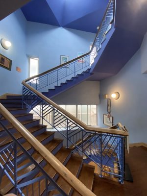 ファンタジーのような階段（写真：宮沢洋）