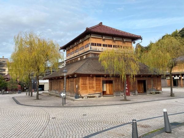 （イラスト：宮沢洋）