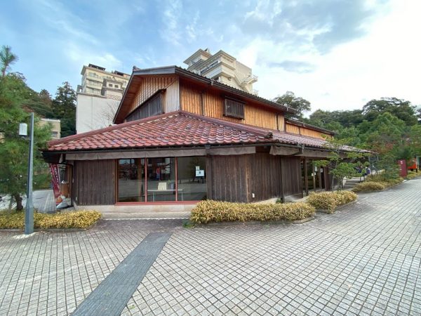 （イラスト：宮沢洋）