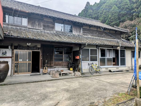 福岡県八女市の里山にある「天空の茶屋敷」~過疎地を活気づける挑戦の