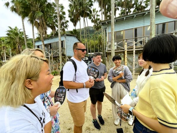 学生ボランティアスタッフ含む会場運営チーム。デジタルノマドと一緒に行動して考え方を知る機会になったそうだ（画像提供：遊行）
