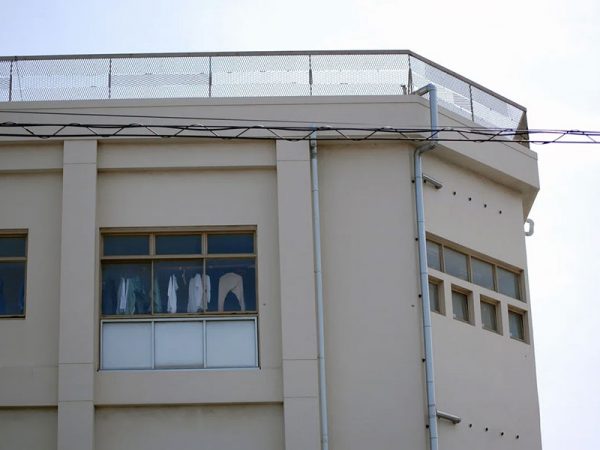 仕事と住まいを一度に確保できる「社員寮」