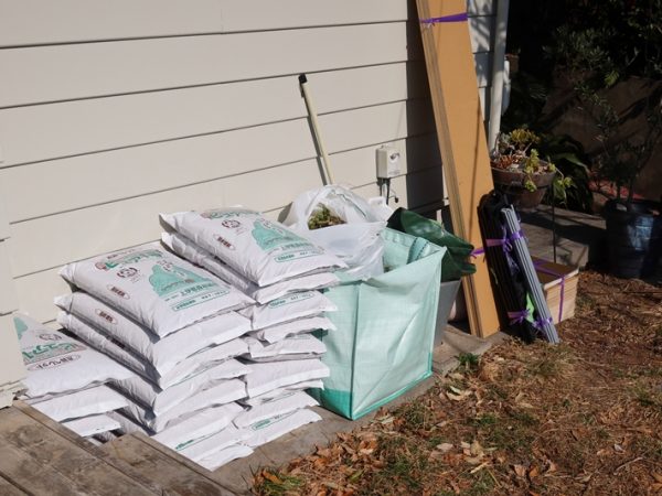 リビングに設置したペレットストーブ。もう少し北側に設置したほうが効果的だったかもしれないとここも少し反省