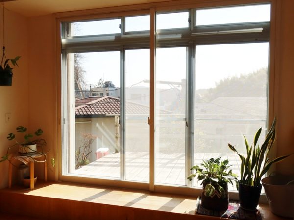 リビングに設置したペレットストーブ。もう少し北側に設置したほうが効果的だったかもしれないとここも少し反省