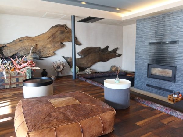 喜田建材では多種な宿泊施設も経営している。こちらは賃貸住宅の一部を改装したもの