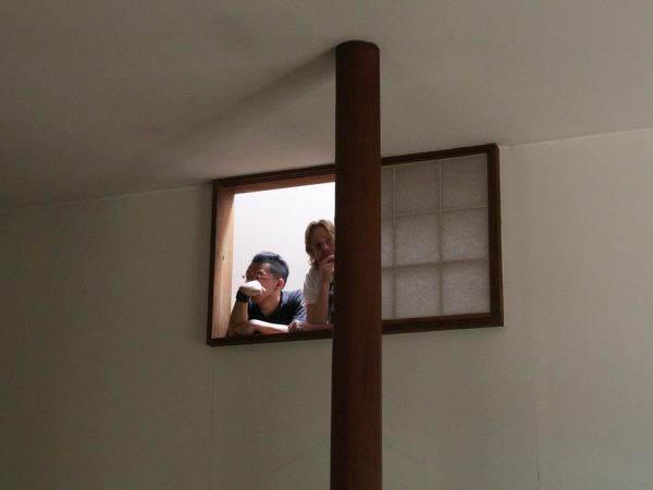 各階平面図と断面パース（イラスト：宮沢洋）