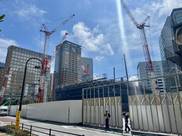 建築工事中の市街地再開発ビルの状況①（2025年3月下旬撮影）