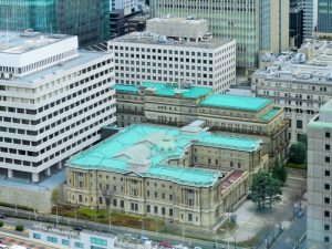 日銀の政策金利は2016年1月から長らく続いたマイナス金利政策を2024年3月に終了し、同年7月に0.25％へ引き上げ。その後、2025年1月には0.5％まで利上げが行われている。