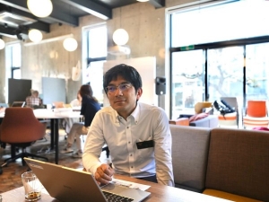 塩尻市役所 企画課の上間匠さんも実は移住者。出身は沖縄だという