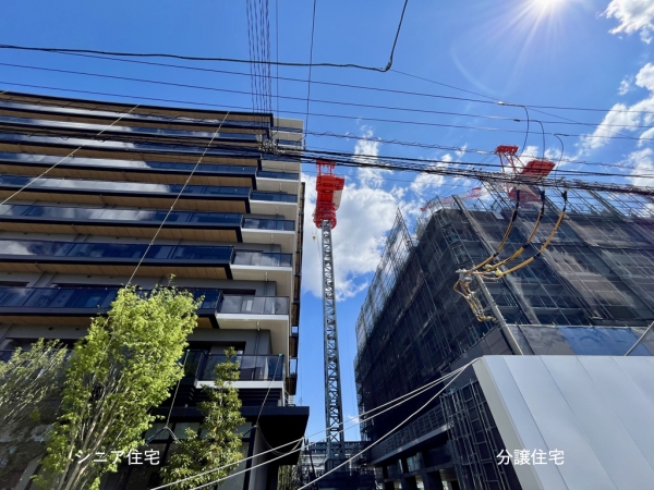 市川駅南口より「リーフシティ市川」方面を望む　※2025年4月撮影