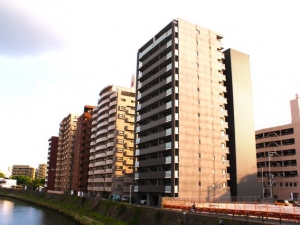 マンションのある街並み（イメージ）