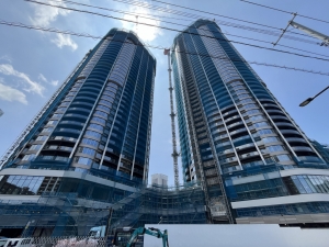 建築工事中の豊海地区第一種市街地再開発事業　※2025年6月撮影