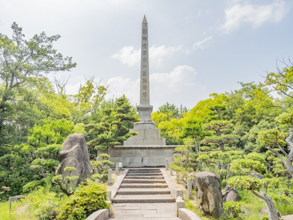 旧野﨑家住宅で販売されている「児島塩結びプロジェクト」の商品