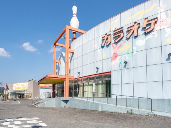 湯郷の町並みを再現したジオラマへのリニューアル作業が着々と進んでいる