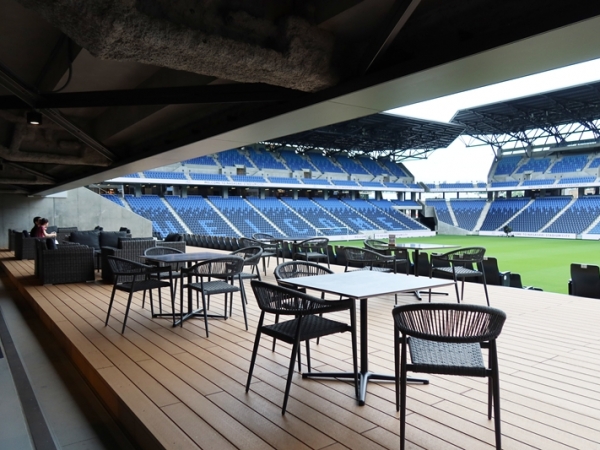 オフィス。これだけの規模のオフィスは長崎市内では少ない（筆者撮影）