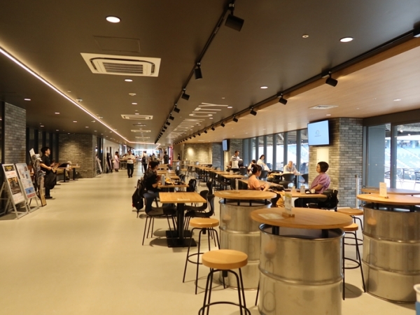 オフィス。これだけの規模のオフィスは長崎市内では少ない（筆者撮影）