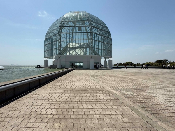 東京都葛西臨海水族園の外観（出所：DOCOMOMO　WEBサイト）