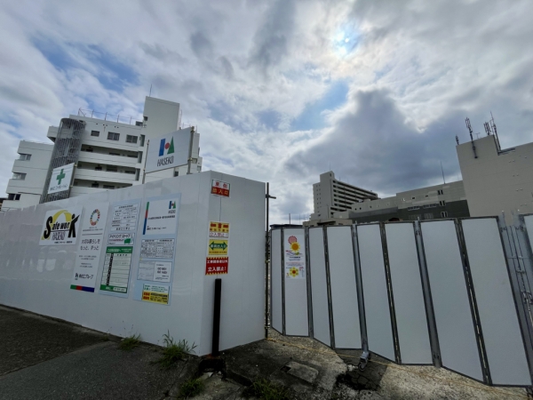 再開発エリアの現状（県道280号線、旧水戸街道側より撮影）　※2025年9月撮影