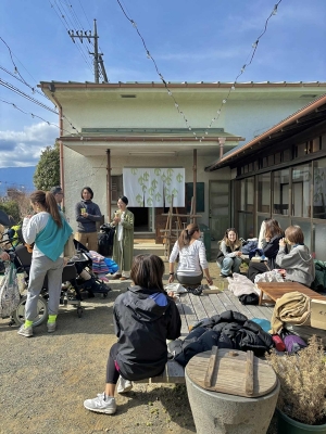 イベント時の曽我の施設前。周辺は田んぼが広がる（写真提供/OVACANS）