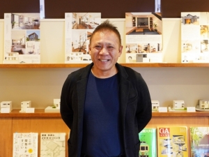 お話を聞いた中川工務店の中川専務。同社は現場環境改善に向けて「仮設エアコン」をいち早く導入。防災イベントを開催するなど防災意識と防災知識の向上を図り、「命を守る取り組み」を推進している