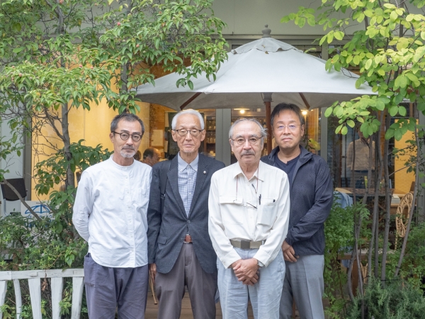 本通商店街と本通船町商店街は、アーケード改修や植樹などでリニューアルし、緑あふれる明るい雰囲気の「とおり町 Street Garden」に生まれ変わった