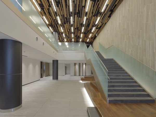 新社屋は京都駅前という好立地にある