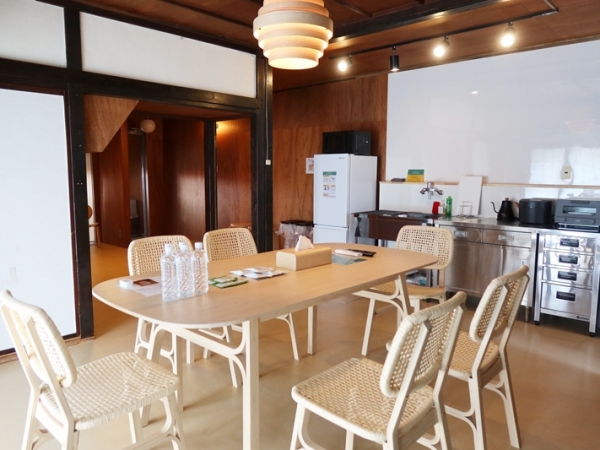 水回りは清潔さが大事。使えるものは既存のままで使用（筆者撮影）