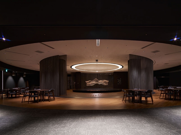 声や人の動きに反応して幻想的に形を変える「キネティックアート」