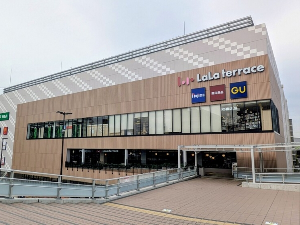 千代田線の始発駅でもある北綾瀬