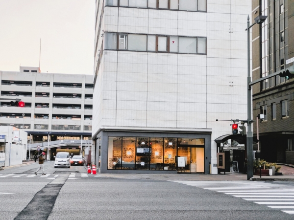 アーバンデザインセンターでは、再開発に関する展示や打ち合わせなどが行われている