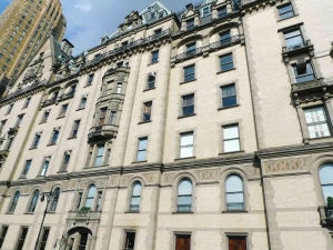 アメリカのコーポラティブハウス、ダコダ・ハウス（引用：PhotoAC）