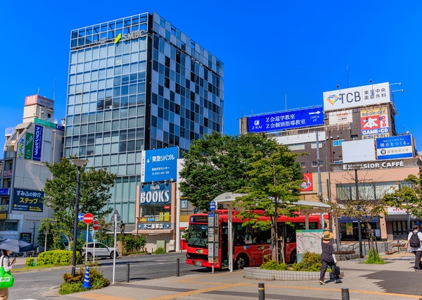 物件案内だけではもったいない。駅前仲介店舗の再活用戦略とは？（画像はイメージ）