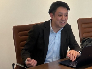 志村氏は支援者として不動産会社を何社も回るも、門前払いをせずに話を聞いてくれたのは伊藤氏が初めてだったという