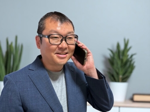 障害があろうと、一顧客として変わらぬ対応を心がけている伊藤氏。「お客様からの感謝の気持ちを糧に仕事をしていると思います」と語る