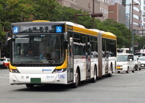 福岡市中心部に向かう手段は路線バスと自家用車のみ