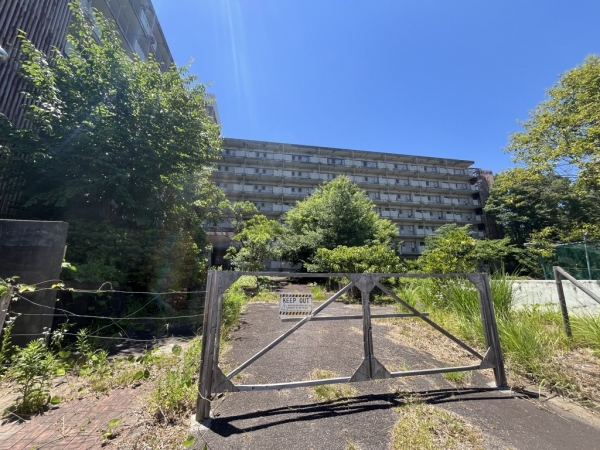 中央公園（駅側より望む）　※2026年5月撮影