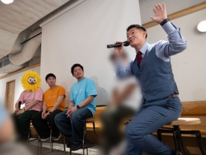 制度や手続きなど難しい話から一転、登壇者たちの住まいに関するトークが会場を笑いで包むシーンもあった