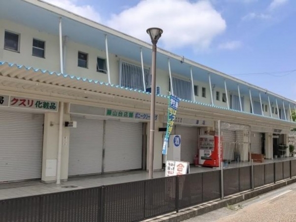 減少する個人商店（画像はイメージ）